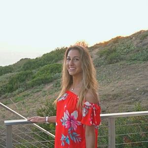 Meet your Posher, Samantha